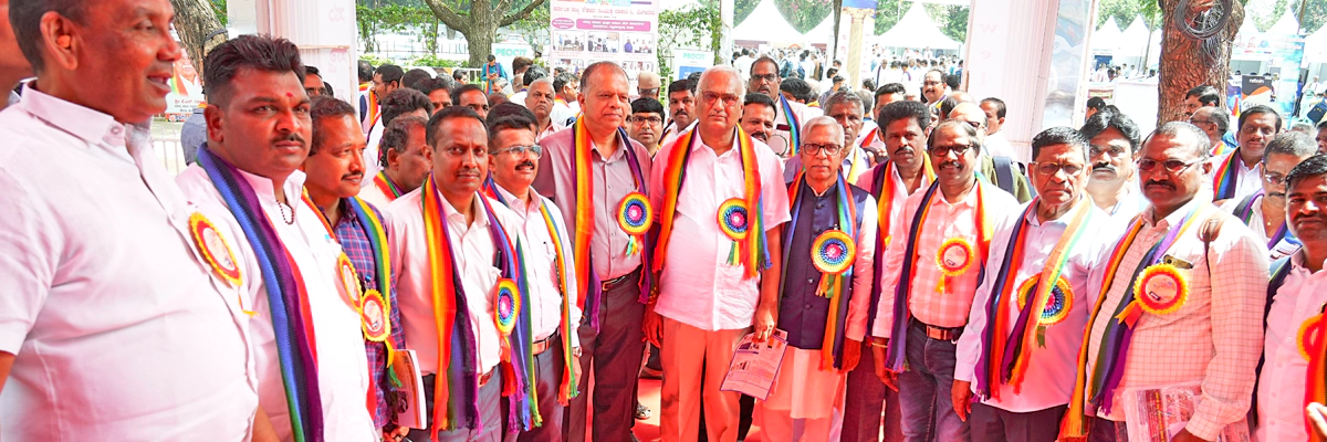 ಸಂಯುಕ್ತ ಸಹಕಾರಿಯ 24ನೇ ವಾರ್ಷಿಕ ಸಾಮಾನ್ಯ ಸಭೆಯ ಪೋಟೋಗಳು.